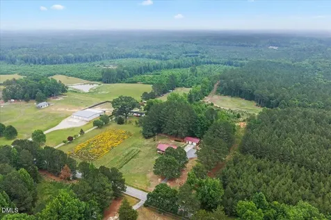 724 Weavers Chapel Road Littleton NC 27850
