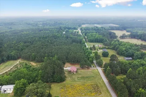 724 Weavers Chapel Road Littleton NC 27850