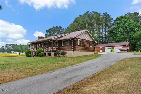 724 Weavers Chapel Road Littleton NC 27850