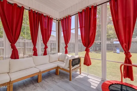 211 W Lewis Street Four Oaks NC 27524