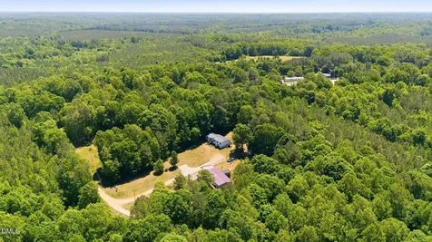 733 Lemay Lane Henderson NC 27537