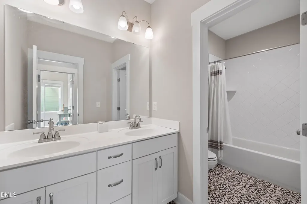2025 Hay House Avenue Wake Forest NC 27587