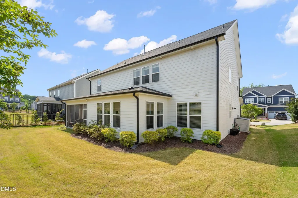 2025 Hay House Avenue Wake Forest NC 27587