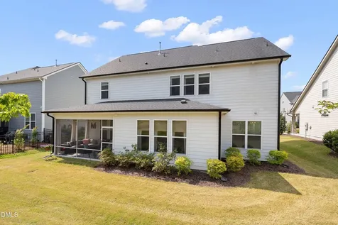 2025 Hay House Avenue Wake Forest NC 27587