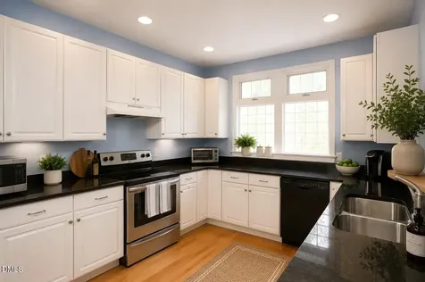 323 Columbia Place E Chapel Hill NC 27516