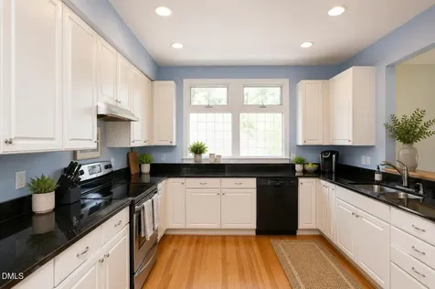 323 Columbia Place E Chapel Hill NC 27516