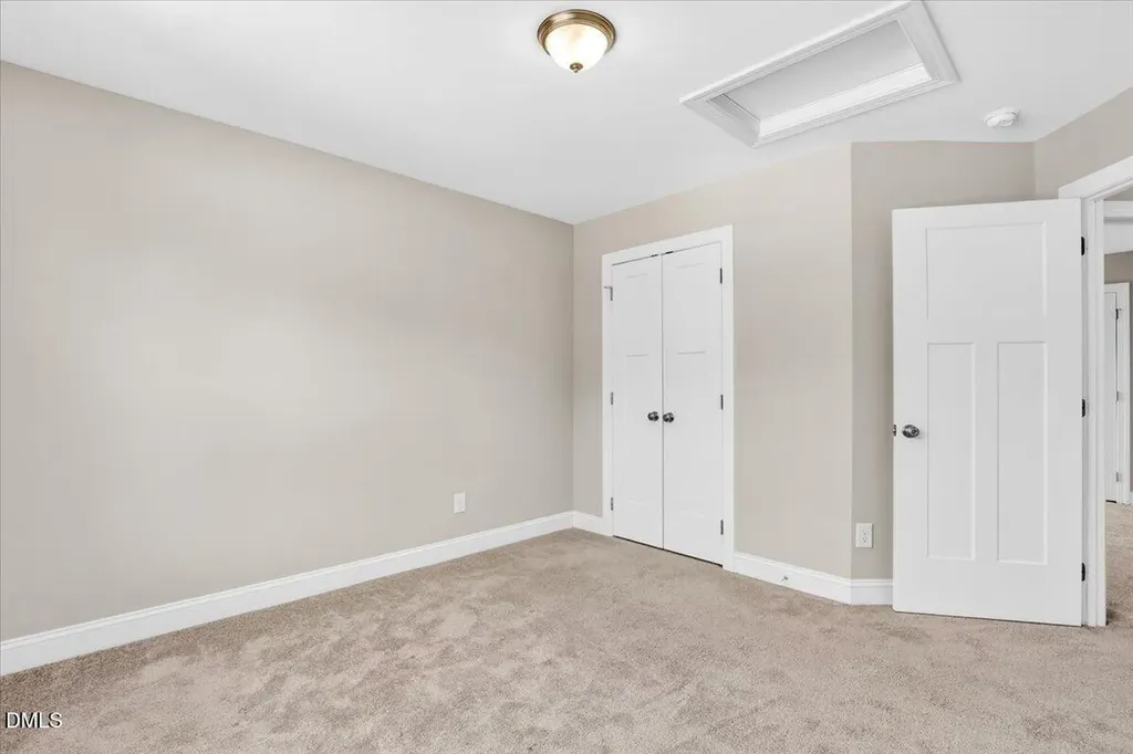 706 S Pollock Street Selma NC 27576
