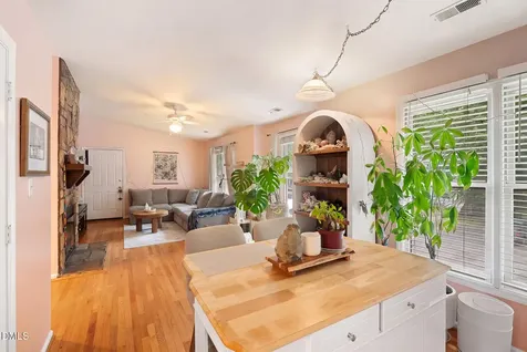 121 Westview Drive Carrboro NC 27510