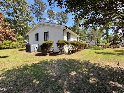 108 Oak Street Pine Level NC 27568