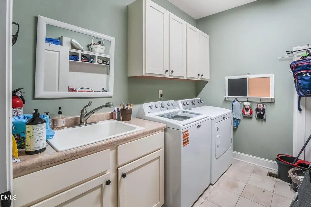 94 Hill Row Lane Clayton NC 27527