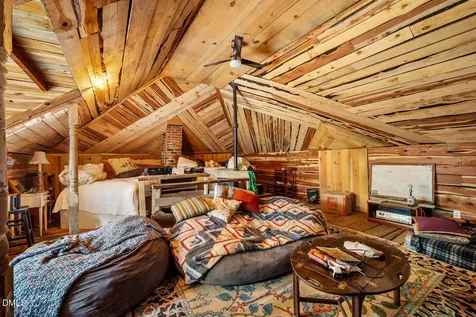 8262 Nc-87 Snow Camp NC 27349