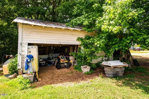 8262 Nc-87 Snow Camp NC 27349