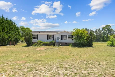 160 Water Hills Lane Carthage NC 28327