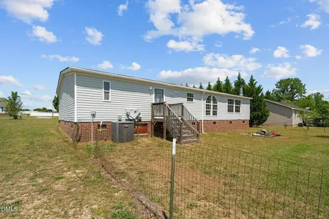 160 Water Hills Lane Carthage NC 28327