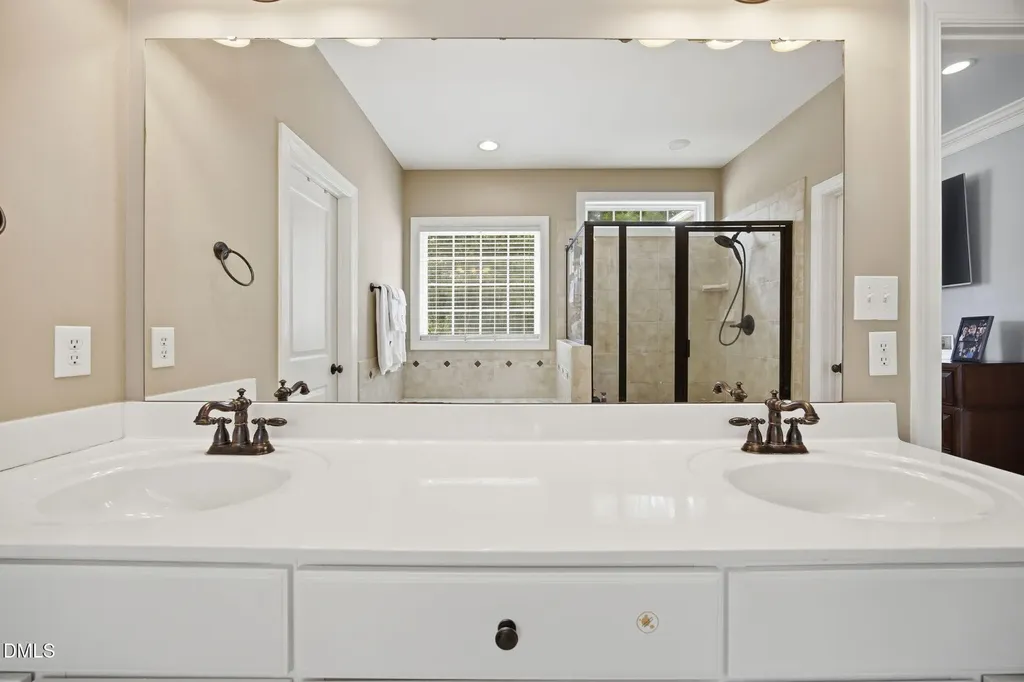 62 Corvina Drive Clayton NC 27520