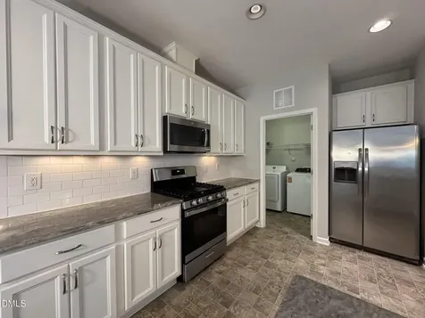 202 Cypress Hill Lane Holly Springs NC 27540