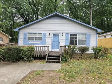 2719 Shaftsbury Street Durham NC 27704
