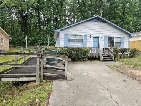 2719 Shaftsbury Street Durham NC 27704