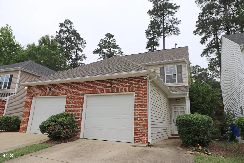 2332 Persimmon Ridge Drive Raleigh NC 27604