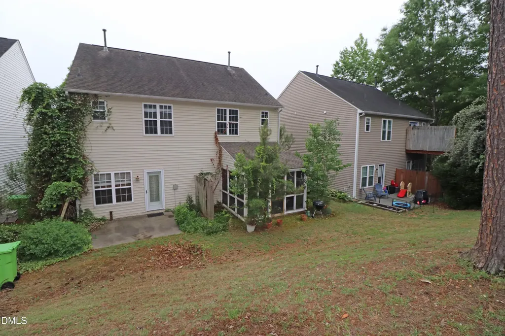 2332 Persimmon Ridge Drive Raleigh NC 27604