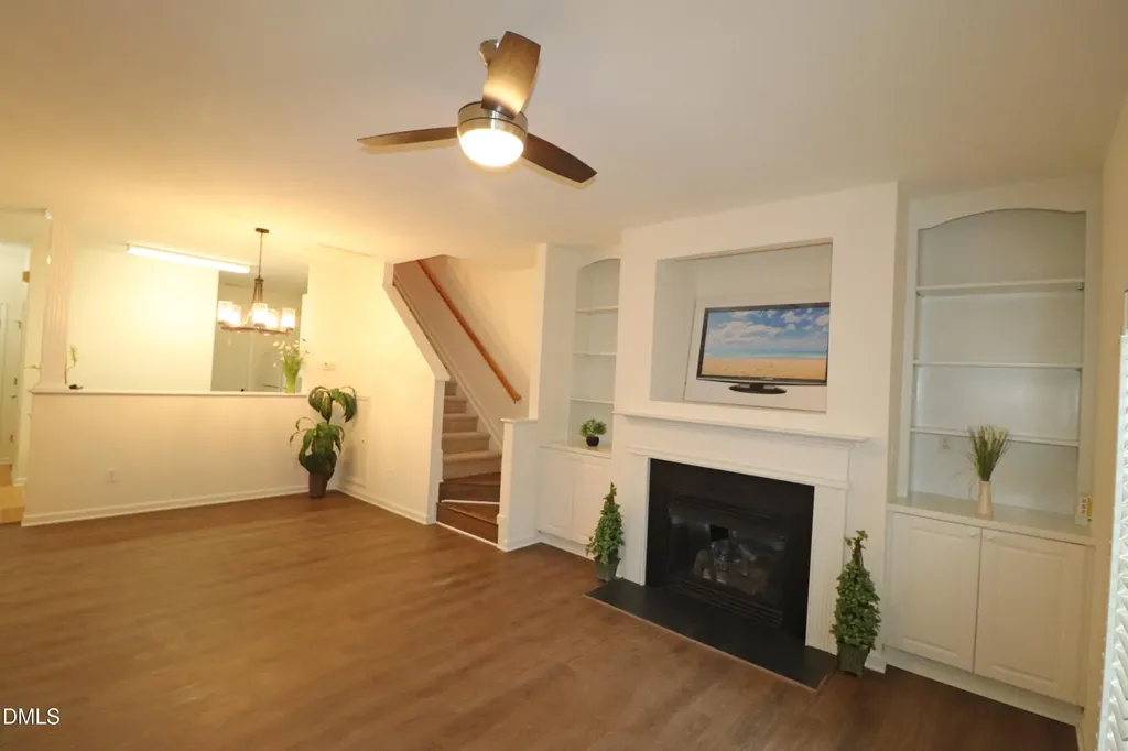 2332 Persimmon Ridge Drive Raleigh NC 27604