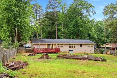 2007 Jane Street Greensboro NC 27407