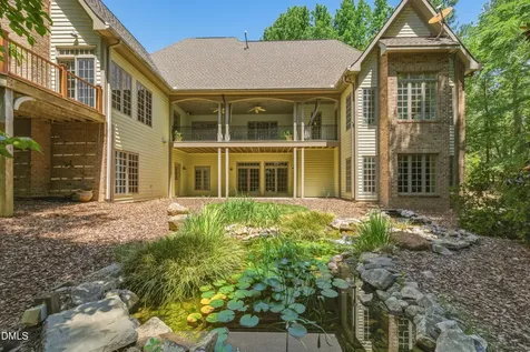 90028 Hoey Chapel Hill NC 27517