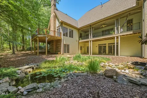 90028 Hoey Chapel Hill NC 27517