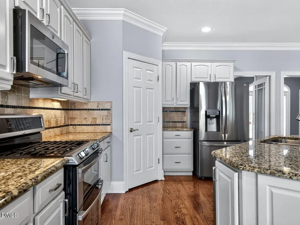 6101 Westglen Drive Raleigh NC 27612