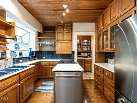 2501 Kenmore Drive Raleigh NC 27608