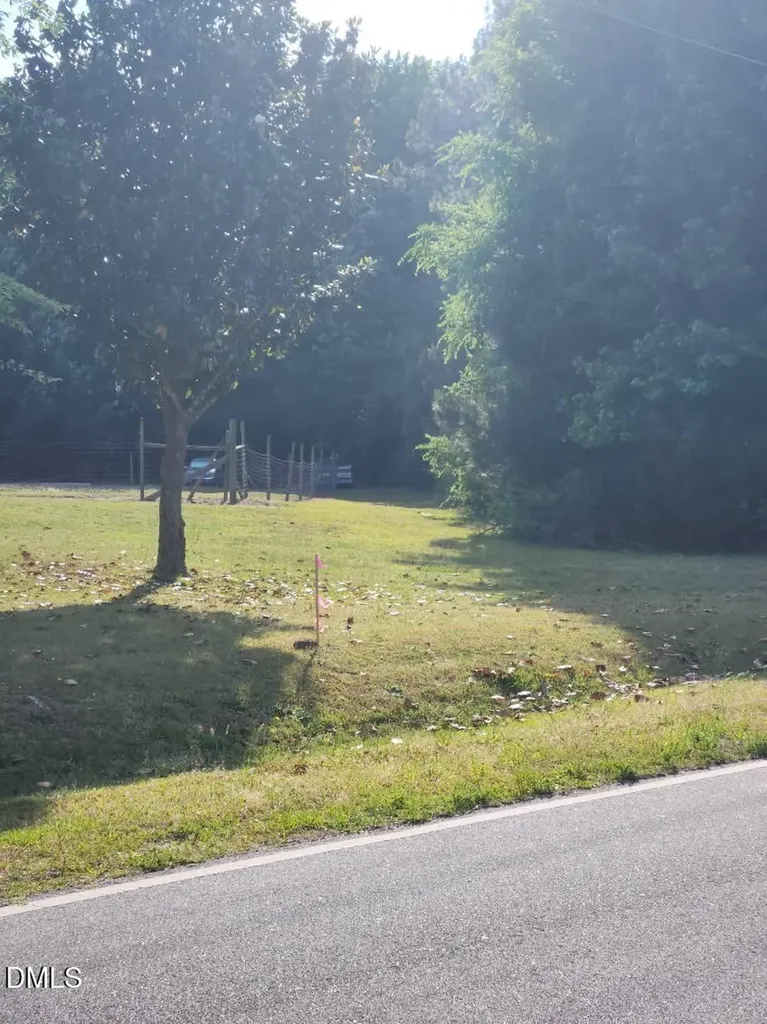 995 A Barbour Road Smithfield NC 27577