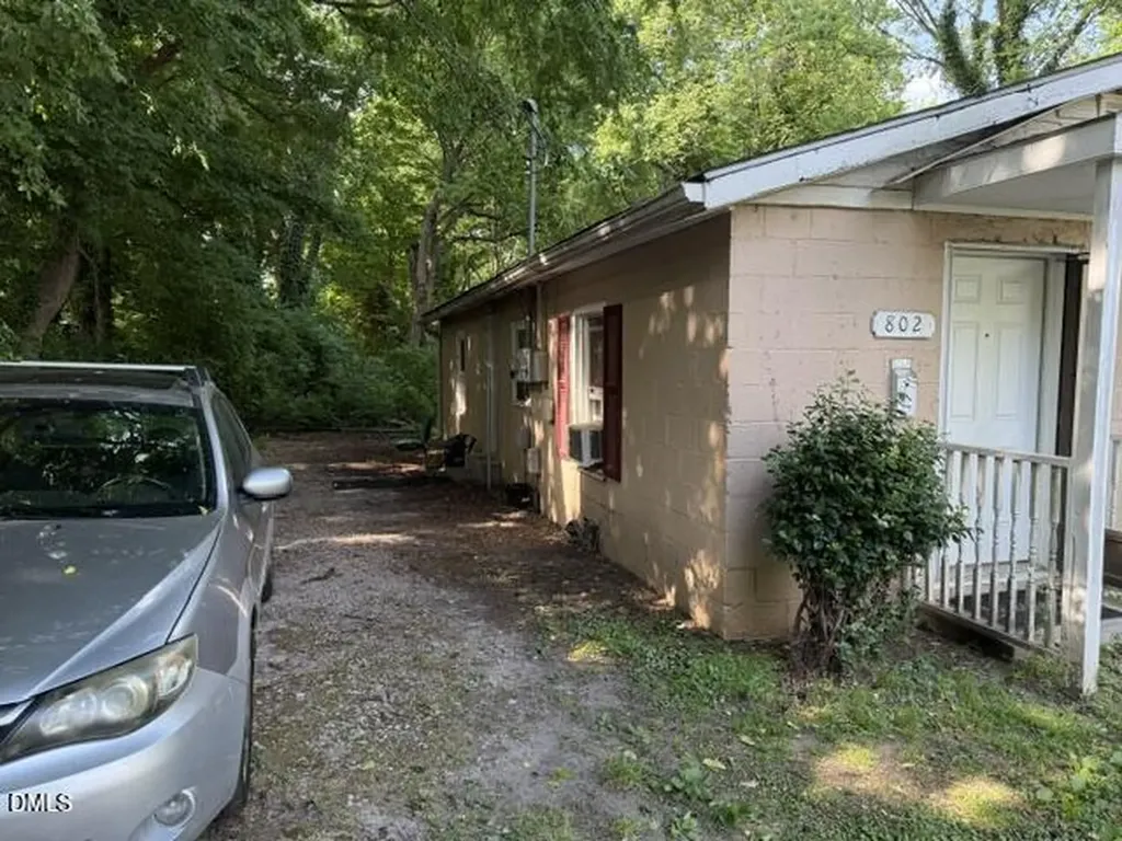 802 Walser Place Raleigh NC 27601