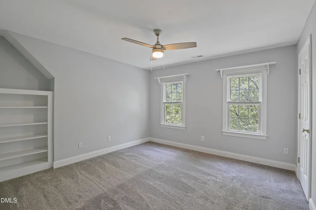 212 Kingsport Road Holly Springs NC 27540