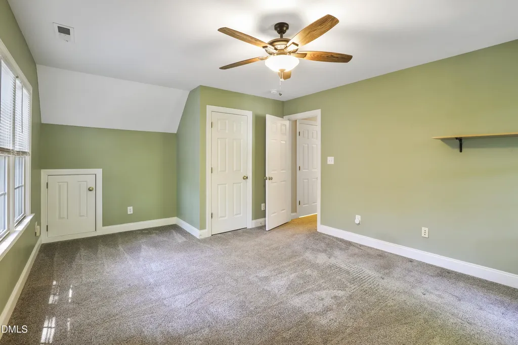 212 Kingsport Road Holly Springs NC 27540
