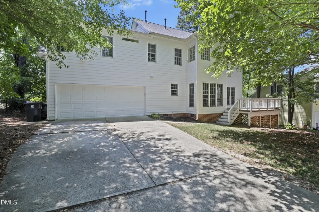 212 Kingsport Road Holly Springs NC 27540