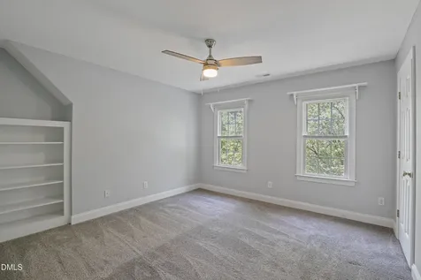 212 Kingsport Road Holly Springs NC 27540