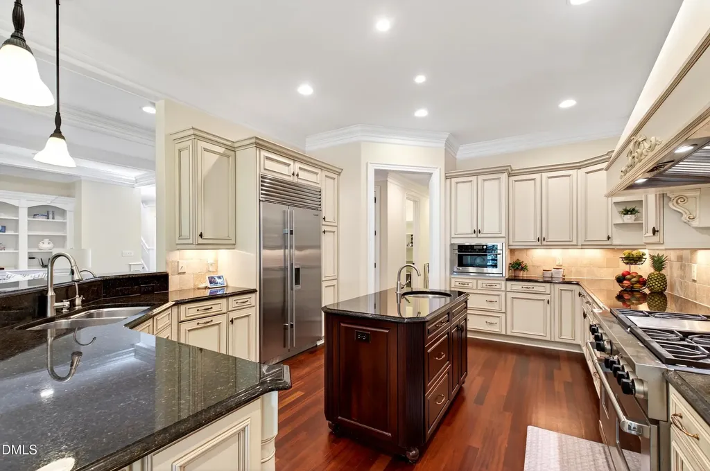 2805 Anderson Drive Raleigh NC 27608