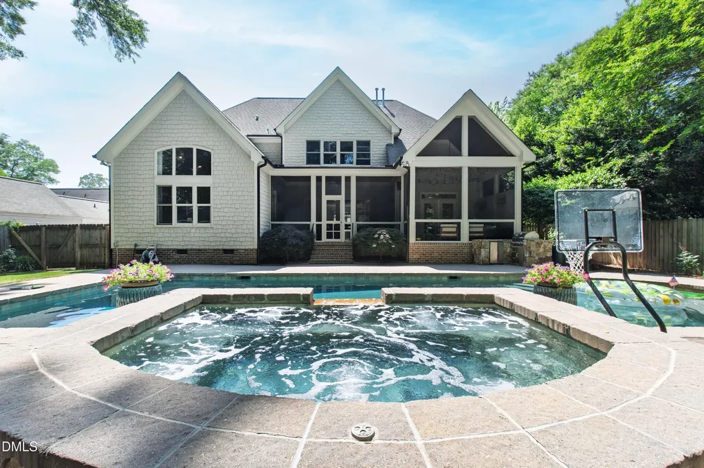 2805 Anderson Drive Raleigh NC 27608