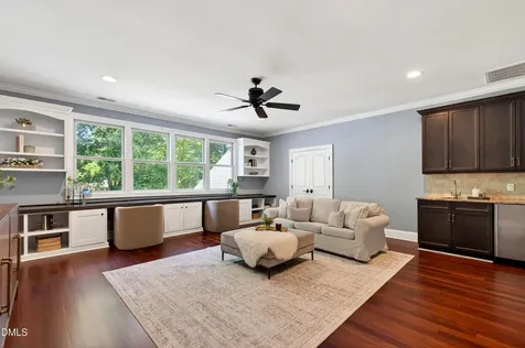 2805 Anderson Drive Raleigh NC 27608