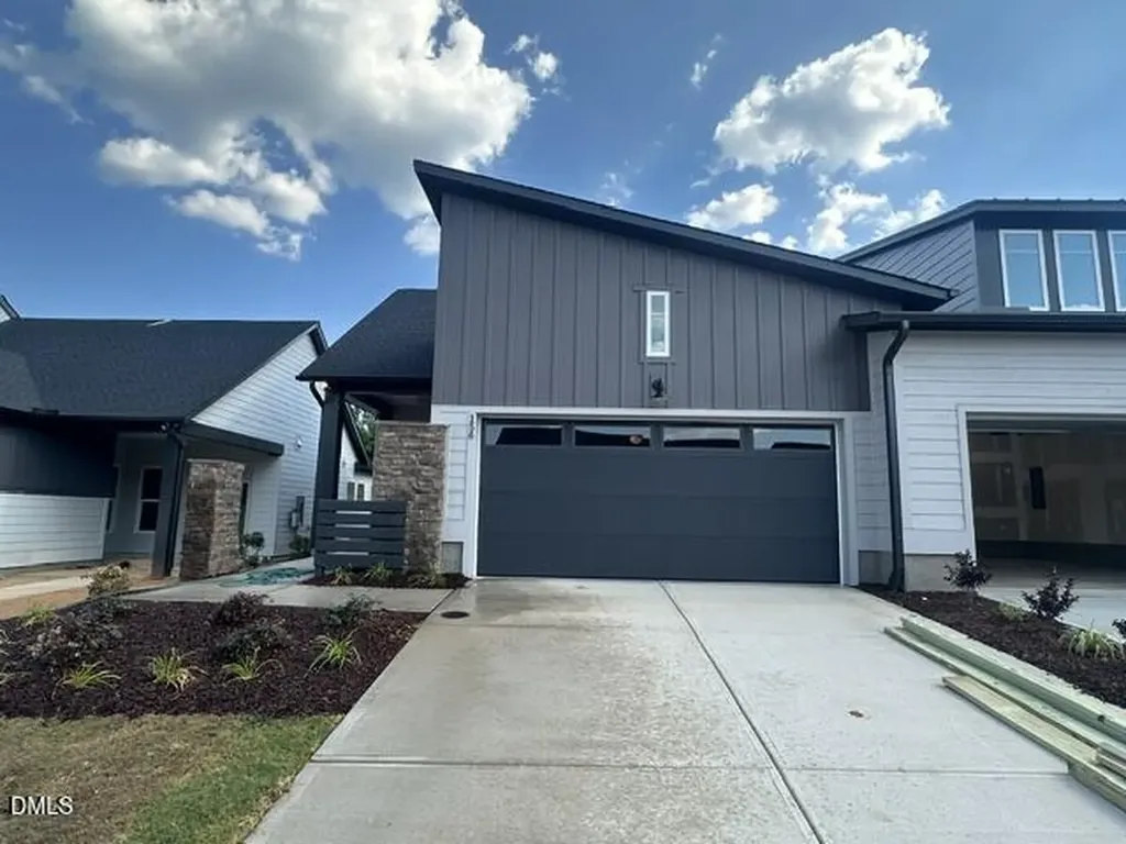 156 Tantara Bend Pittsboro NC 27312