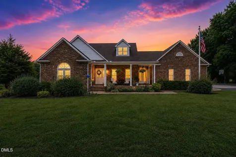 7418 Cummings Drive Mebane NC 27302