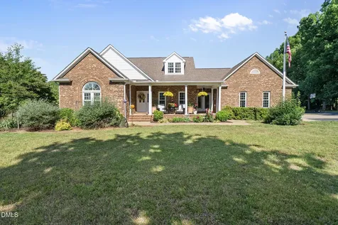 7418 Cummings Drive Mebane NC 27302