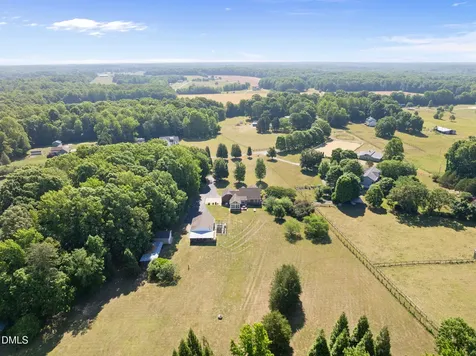 7418 Cummings Drive Mebane NC 27302