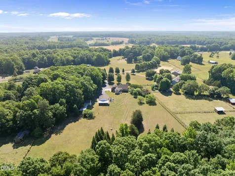7418 Cummings Drive Mebane NC 27302