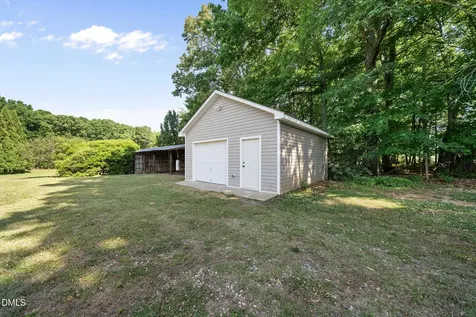 7418 Cummings Drive Mebane NC 27302