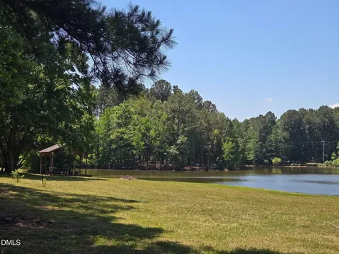 7418 Cummings Drive Mebane NC 27302