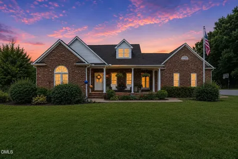 7418 Cummings Drive Mebane NC 27302