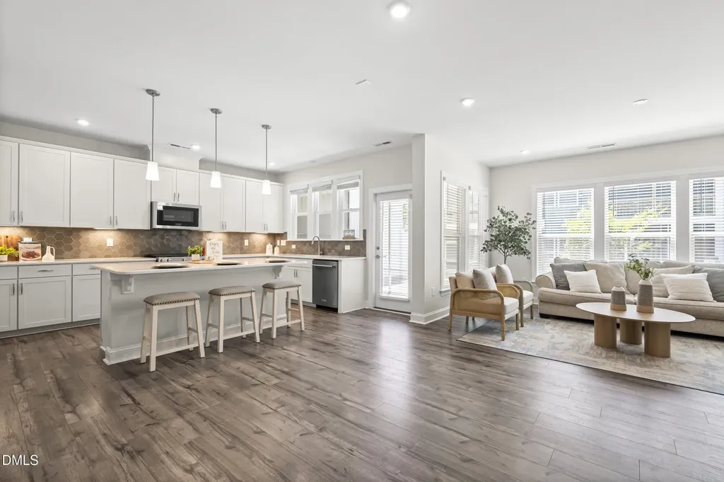 709 Toulouse Court Cary NC 27519