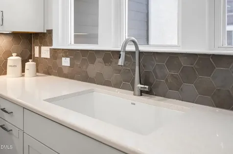 709 Toulouse Court Cary NC 27519