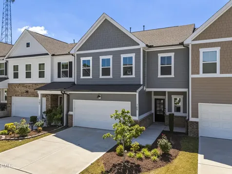 709 Toulouse Court Cary NC 27519